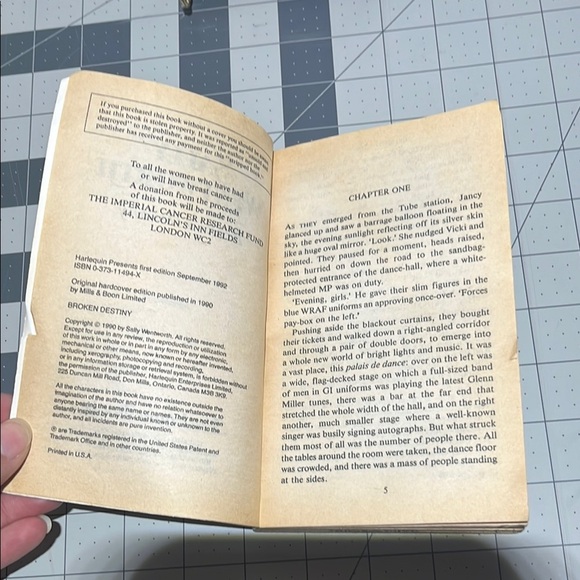 Sally Wentworth 'Broken Destiny' Book - Picture 7 of 7